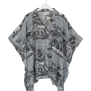 Hot One Hundred Stars Ancient Columns Charcoal Tunic Top