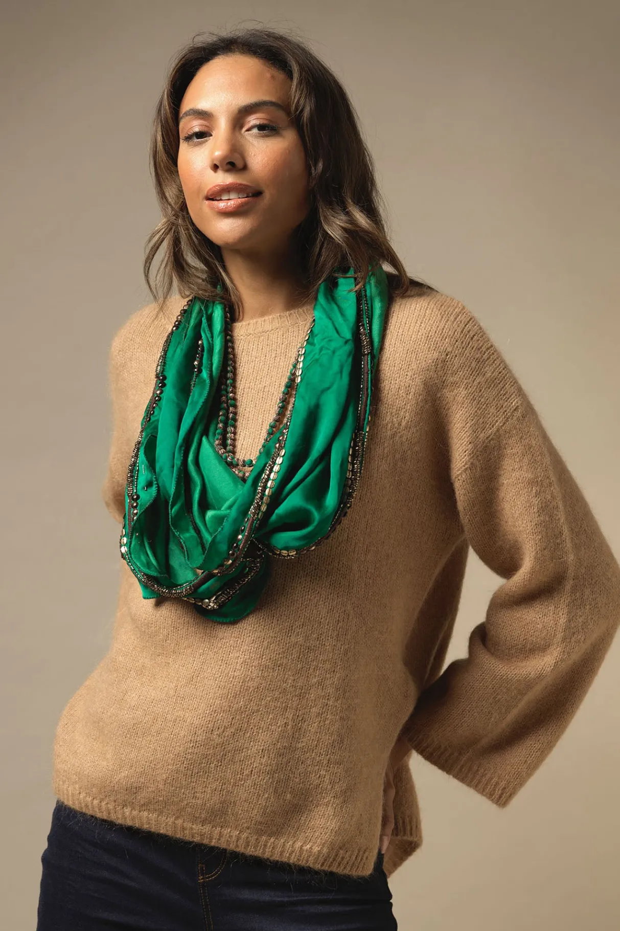 Hot One Hundred Stars Indian Heritage Green Necklace Scarf