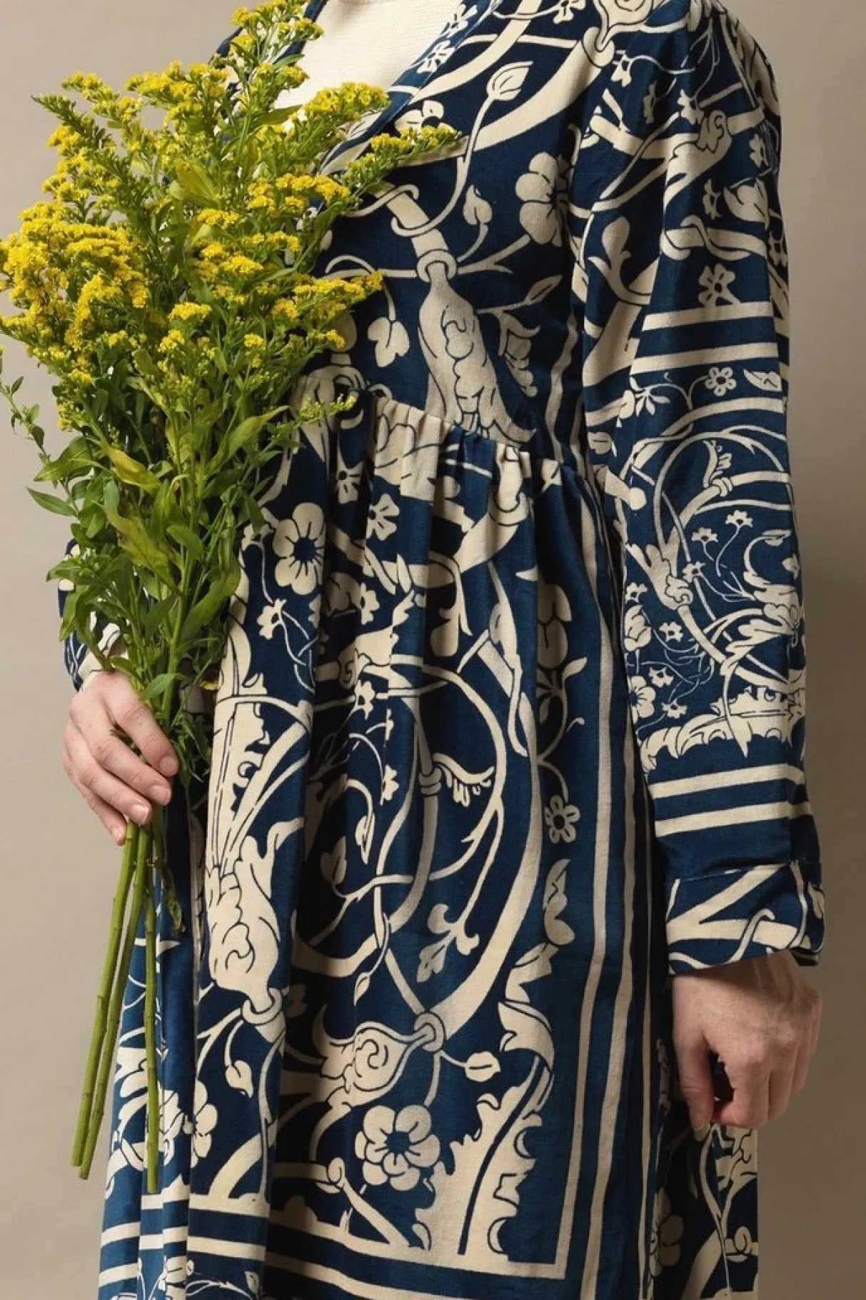 jaipur_blue_velvet_duster_coat_0.webp Outlet One Hundred Stars Jaipur Blue Velvet Duster Coat