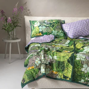 Store One Hundred Stars Kew Hydrangea Lime Bedspread