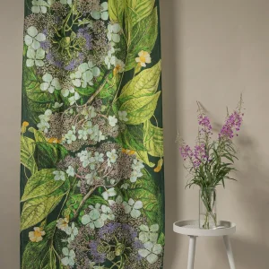 Store One Hundred Stars Kew Hydrangea Lime Linen Panel