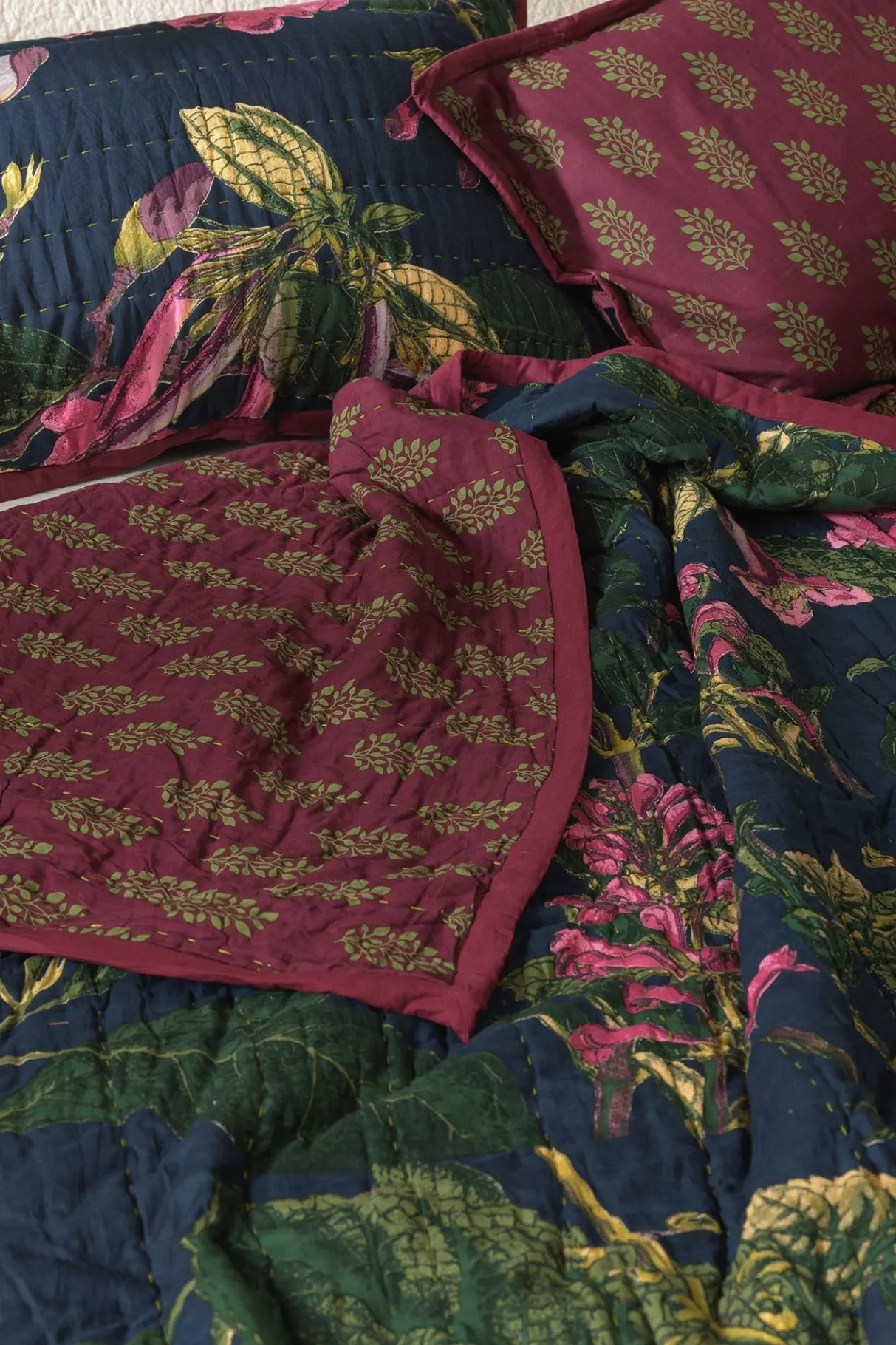 kew_magnolia_blue_pillow_shams_0.webp Discount One Hundred Stars Kew Magnolia Blue Pillow Shams