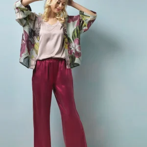 Hot One Hundred Stars Kew Protea Duck Egg Kimono