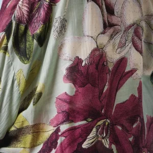 Hot One Hundred Stars Kew Protea Duck Egg Kimono