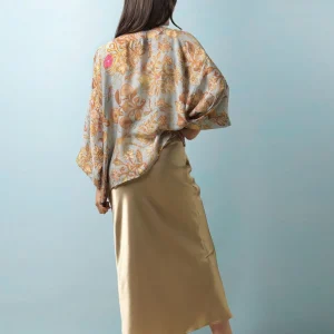 Cheap One Hundred Stars Tudor Rose Grey Kimono